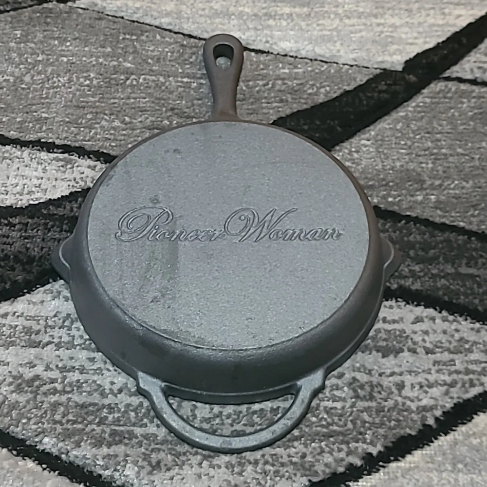 THE PIONEER WOMAN 8